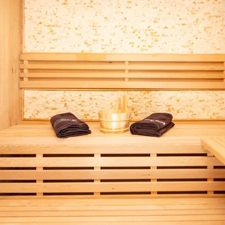 Beautiful In With Sauna *
